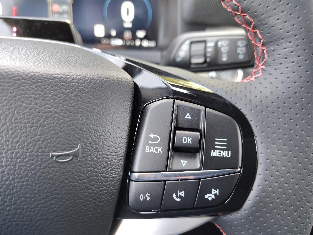 new 2025 Ford Explorer car, priced at $51,265
