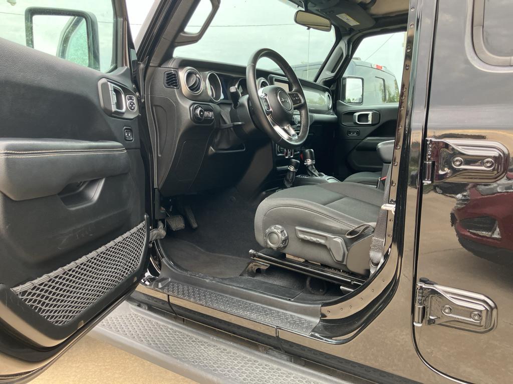 used 2019 Jeep Wrangler Unlimited car, priced at $31,589