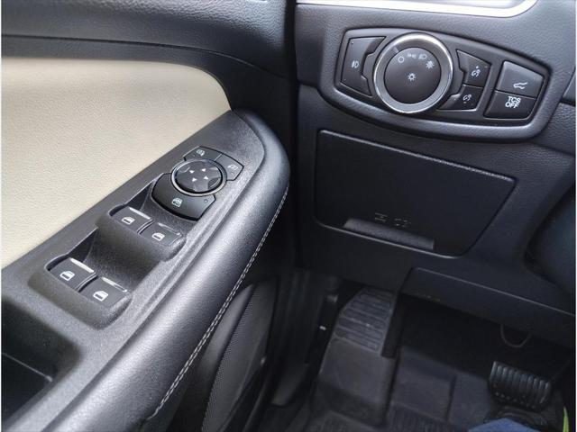 used 2024 Ford Edge car, priced at $32,594