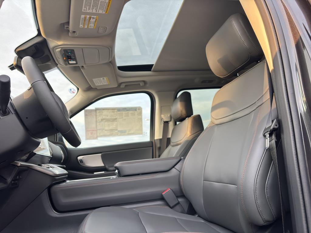 new 2025 Ford Expedition Max car, priced at $75,385