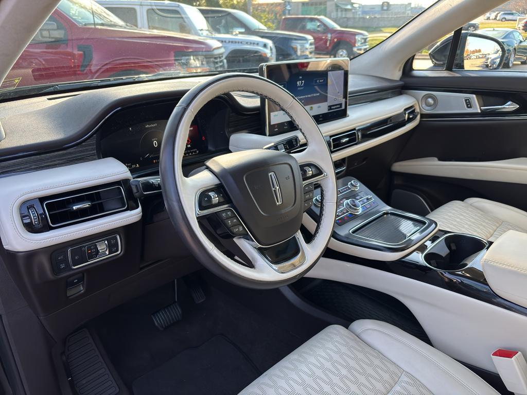 used 2021 Lincoln Nautilus car, priced at $38,991