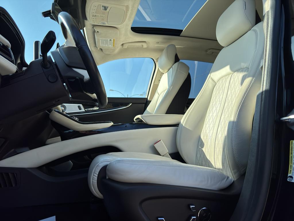 used 2021 Lincoln Nautilus car, priced at $38,991