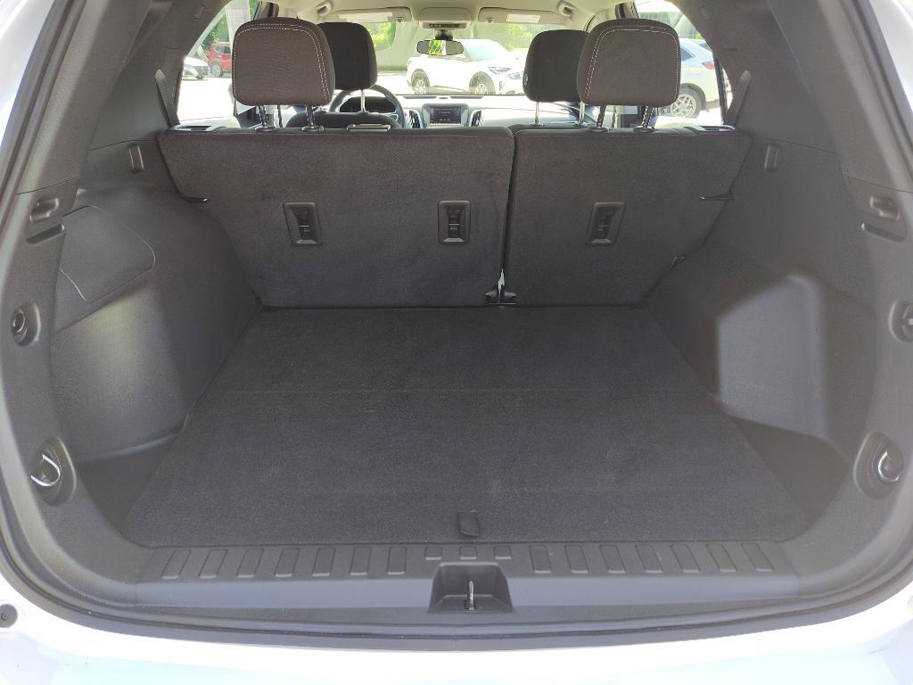 used 2023 Chevrolet Equinox car, priced at $24,998