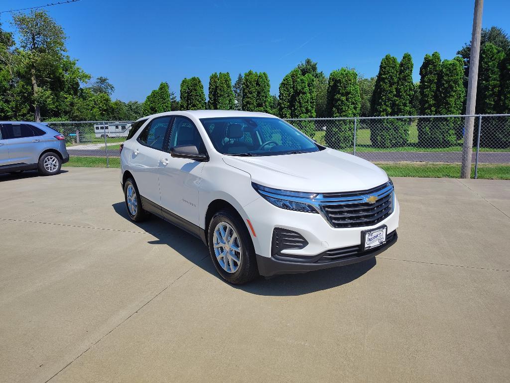 used 2023 Chevrolet Equinox car, priced at $24,290