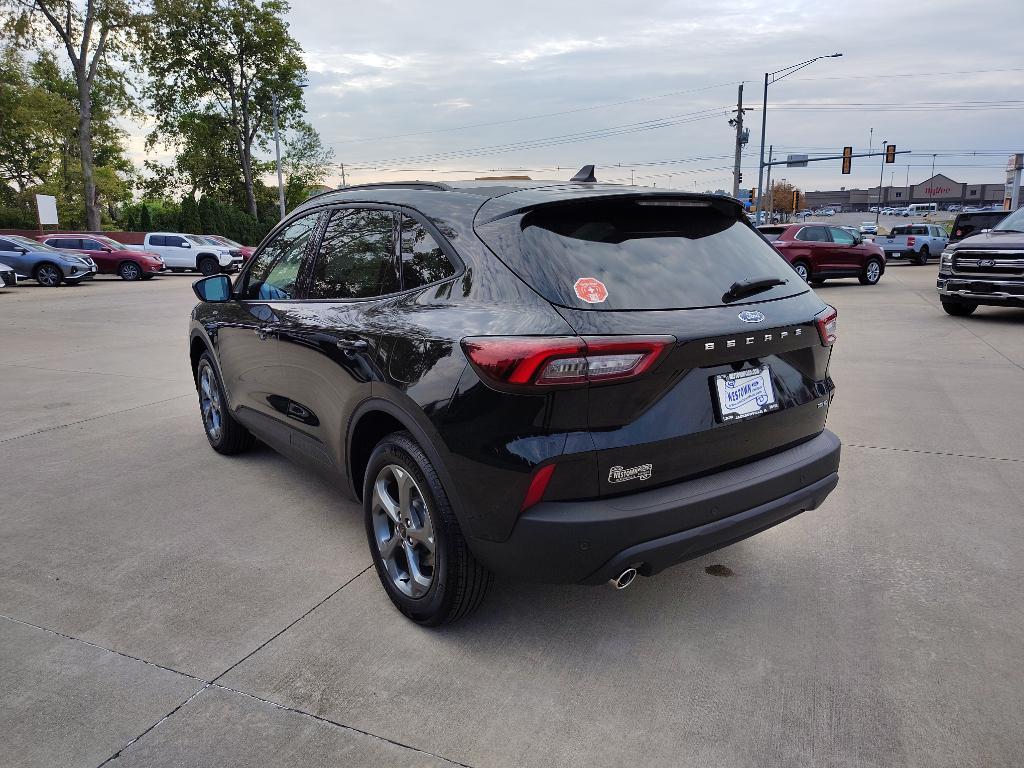new 2025 Ford Escape car, priced at $35,590