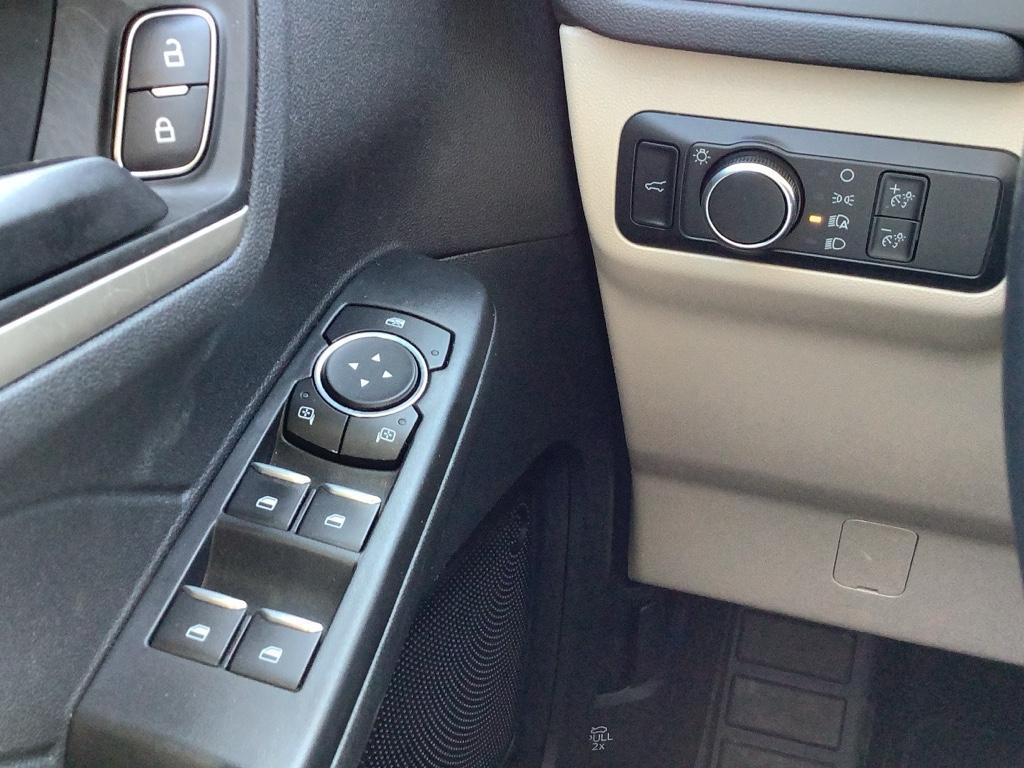 used 2022 Ford Escape car, priced at $23,731