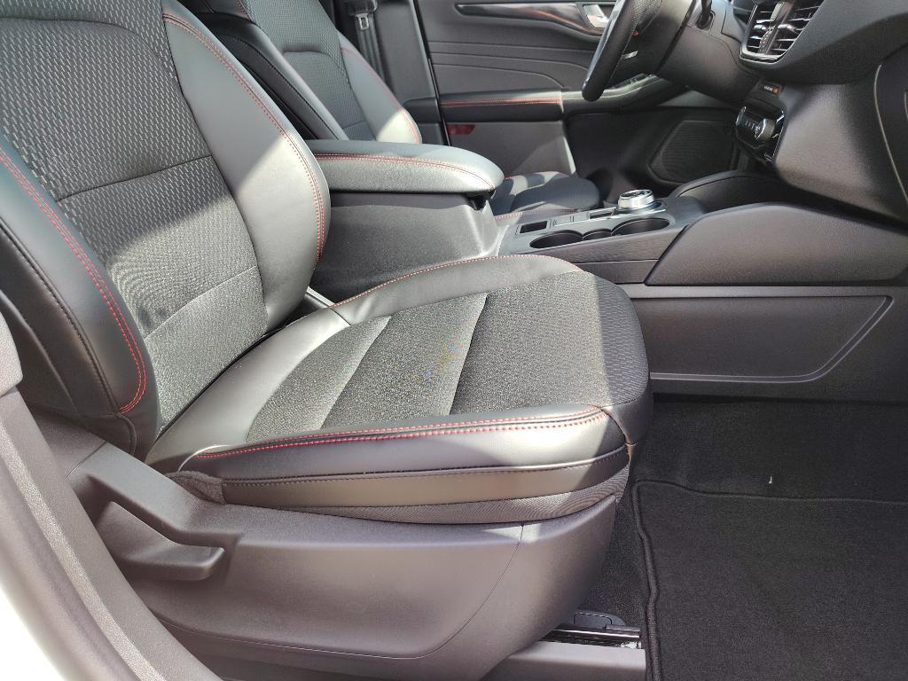 new 2025 Ford Escape car, priced at $37,080