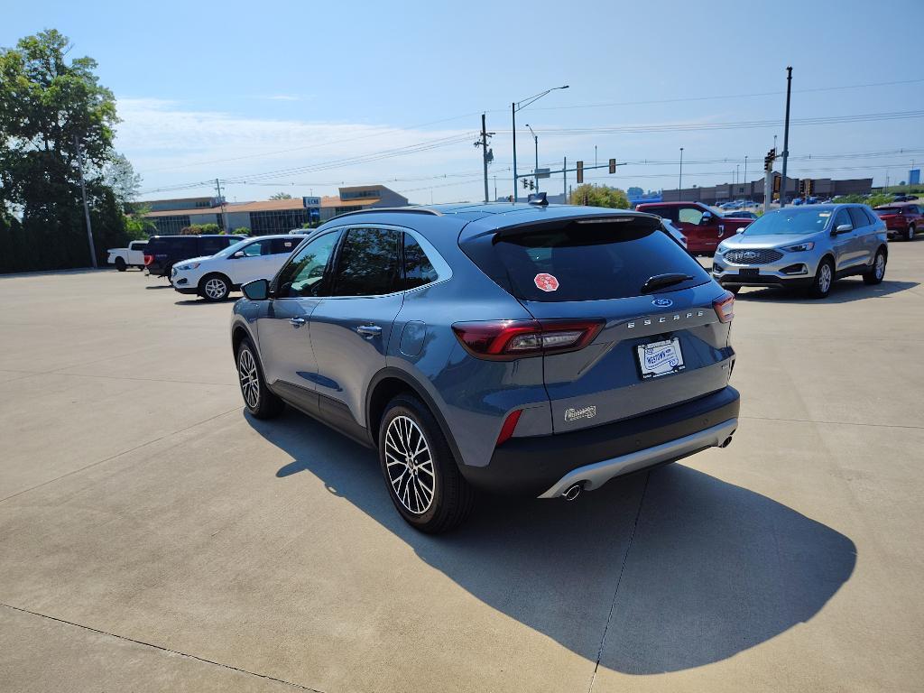 new 2025 Ford Escape PHEV car, priced at $45,475