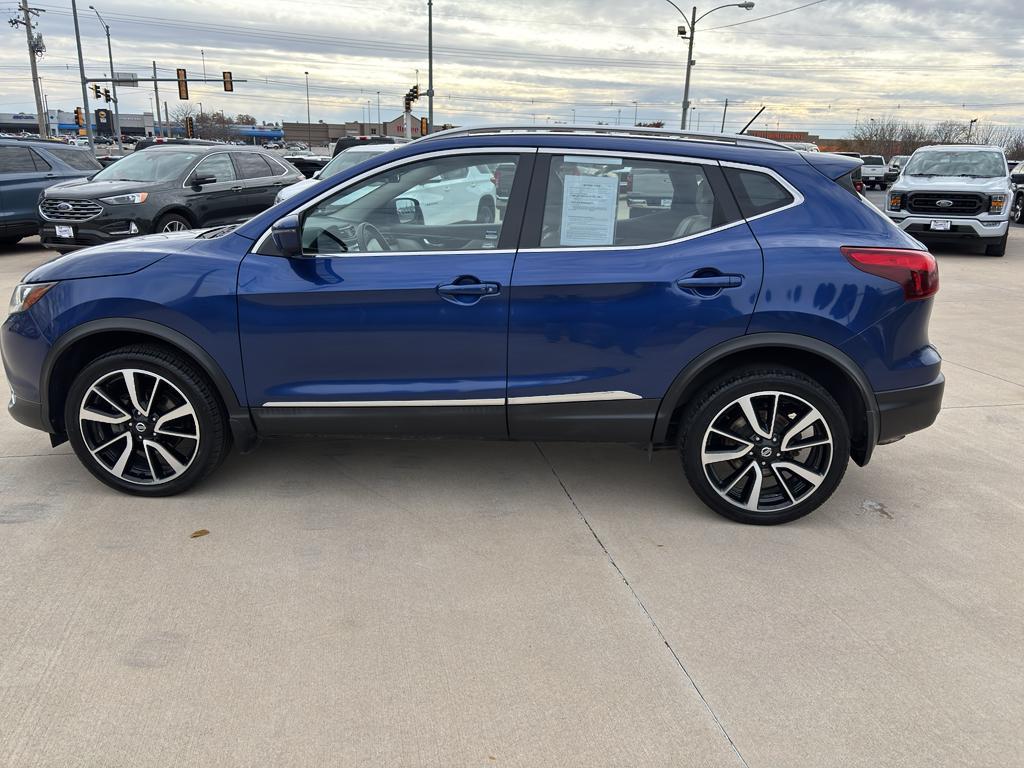 used 2018 Nissan Rogue Sport car, priced at $16,590