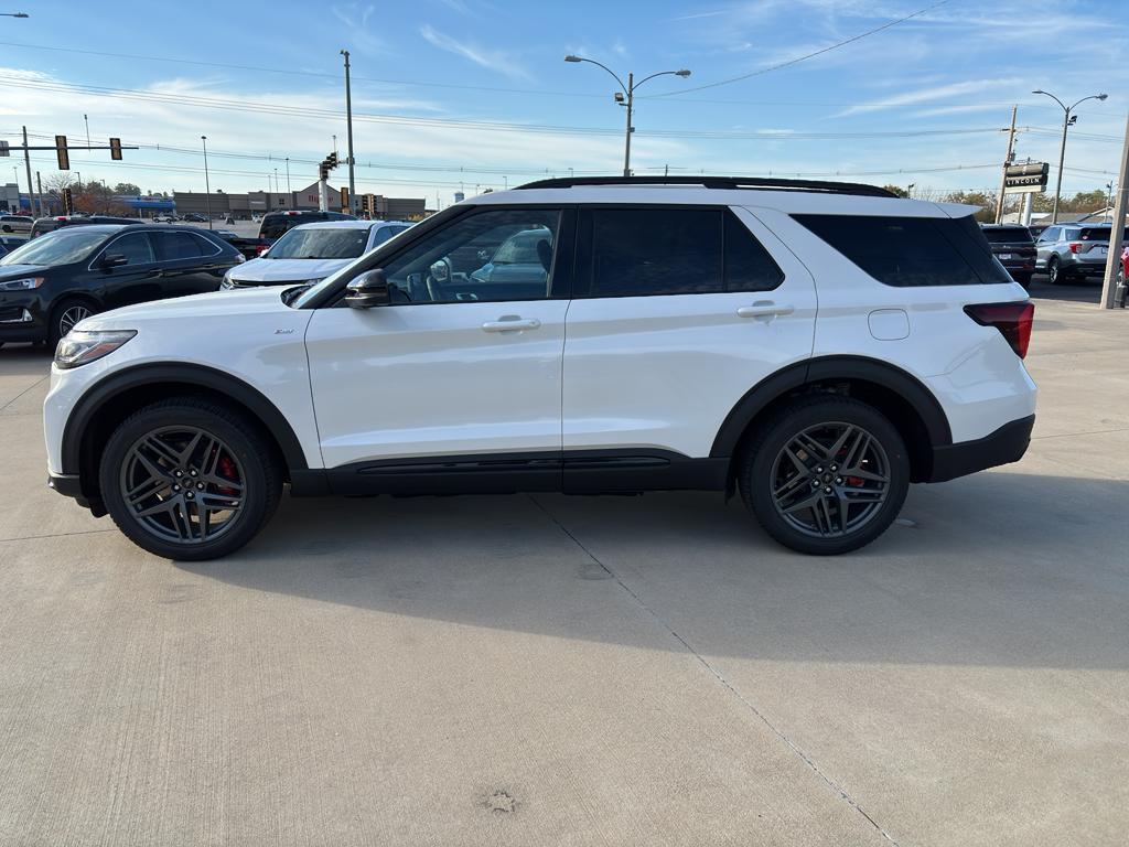 new 2026 Ford Explorer car, priced at $51,095