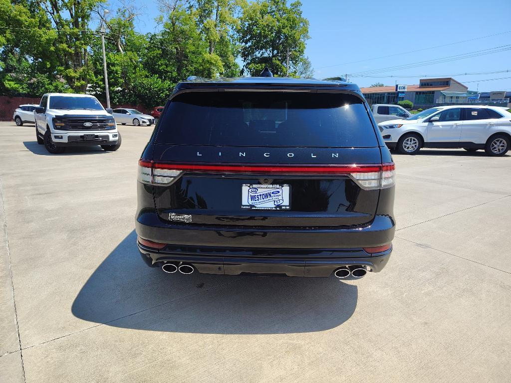 new 2025 Lincoln Aviator car, priced at $83,410