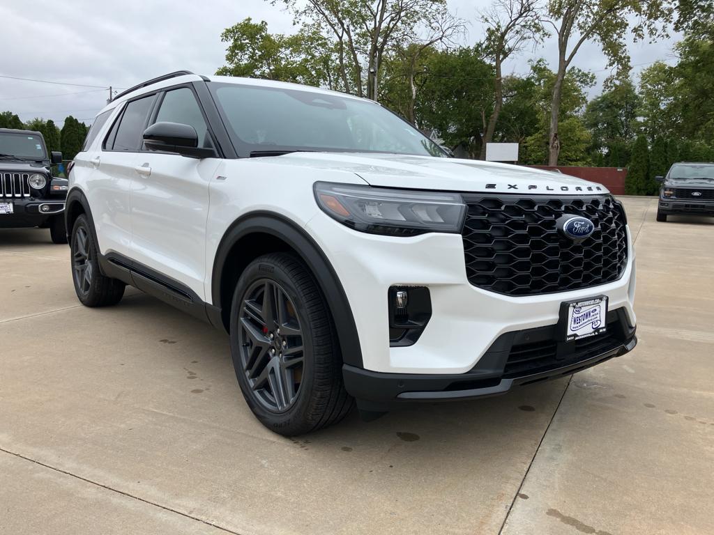 new 2025 Ford Explorer car, priced at $54,525