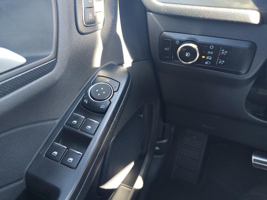 used 2024 Ford Escape car, priced at $30,592