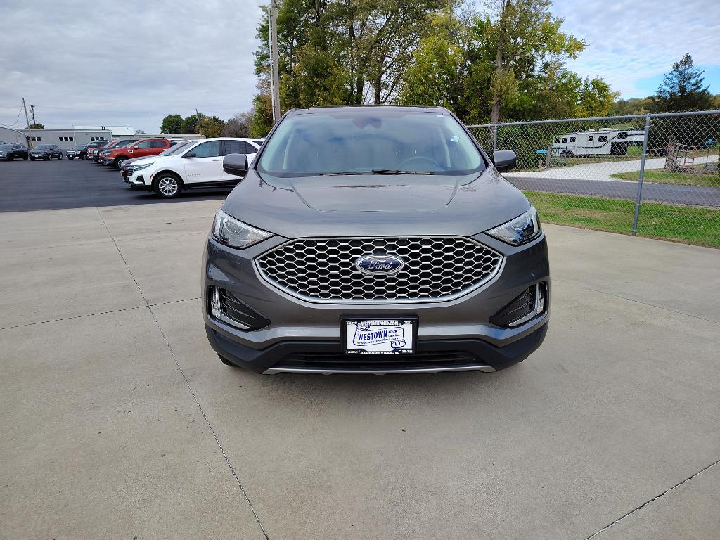 used 2024 Ford Edge car, priced at $29,990