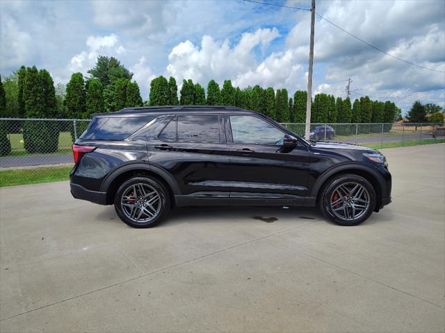 used 2025 Ford Explorer car, priced at $47,596