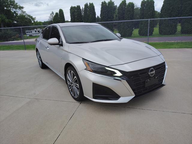 used 2024 Nissan Altima car, priced at $29,596