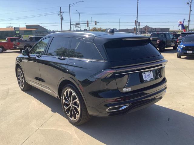 new 2024 Lincoln Nautilus car, priced at $56,445