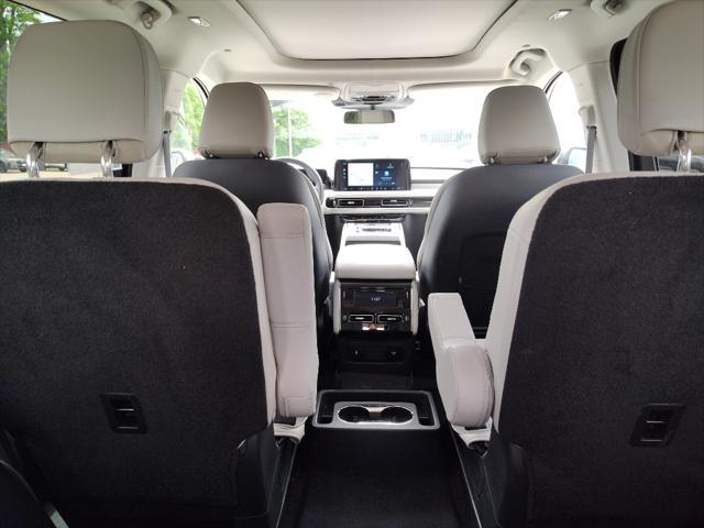 used 2025 Lincoln Aviator car, priced at $68,996