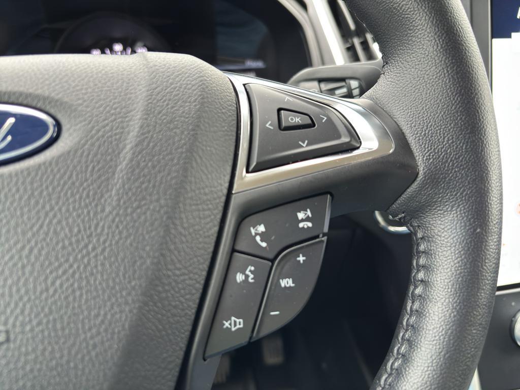 used 2024 Ford Edge car, priced at $31,792