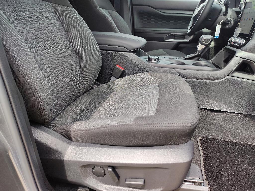 new 2025 Ford Ranger car, priced at $45,615