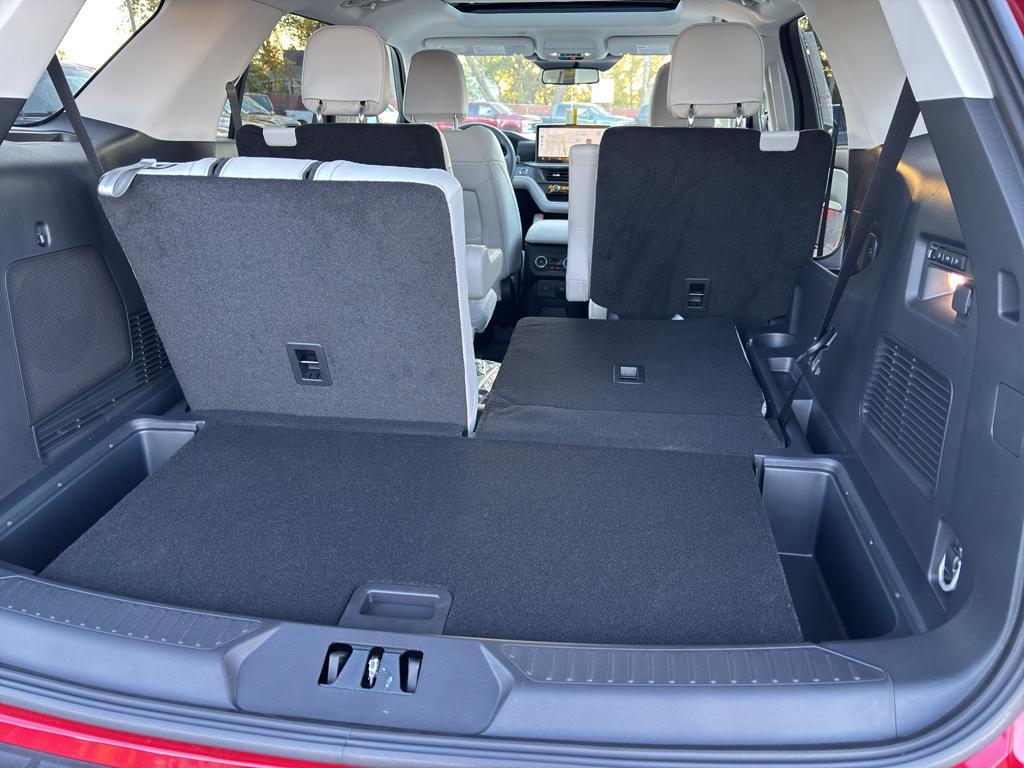 new 2025 Ford Explorer car, priced at $62,040