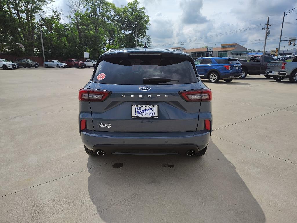used 2023 Ford Escape car, priced at $27,397