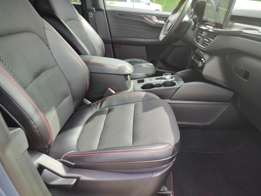 used 2023 Ford Escape car, priced at $27,397