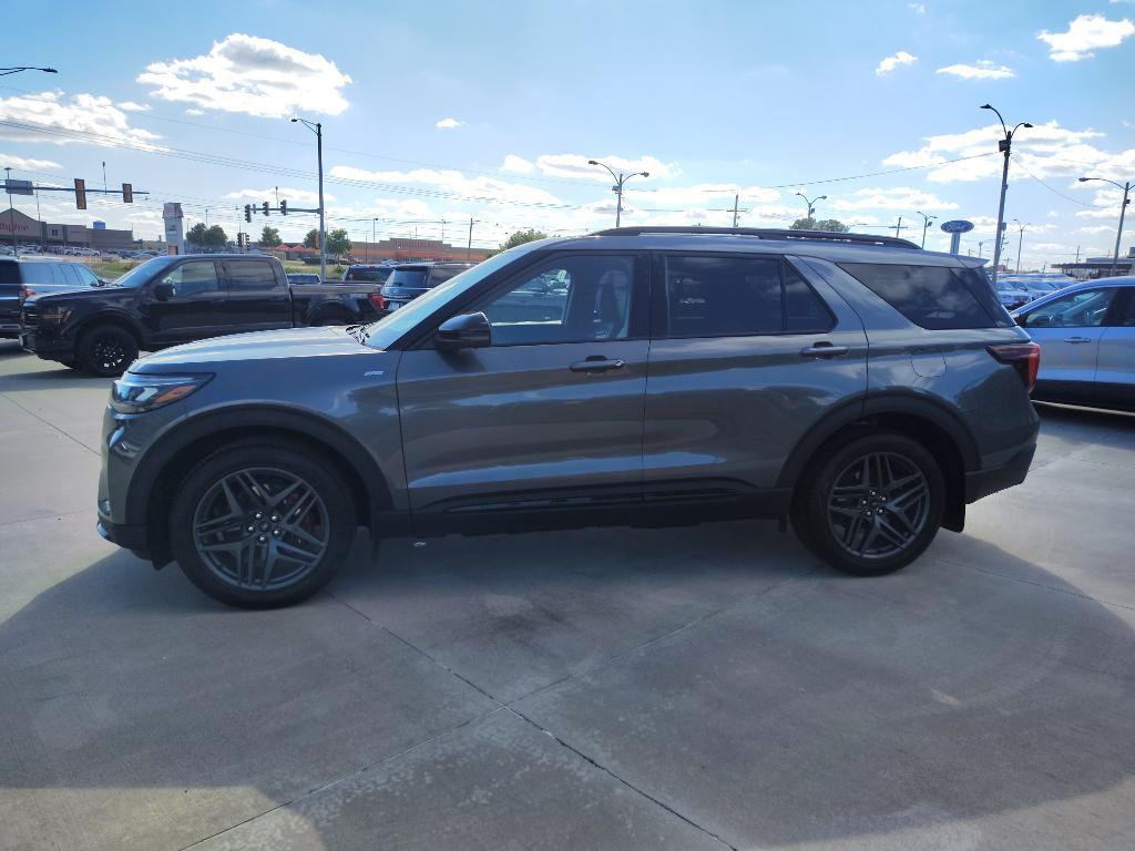 new 2025 Ford Explorer car, priced at $54,160