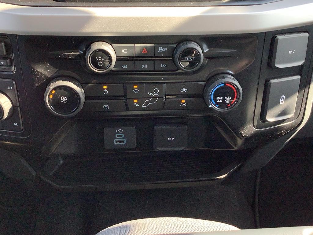 new 2025 Ford F-250 car, priced at $59,435