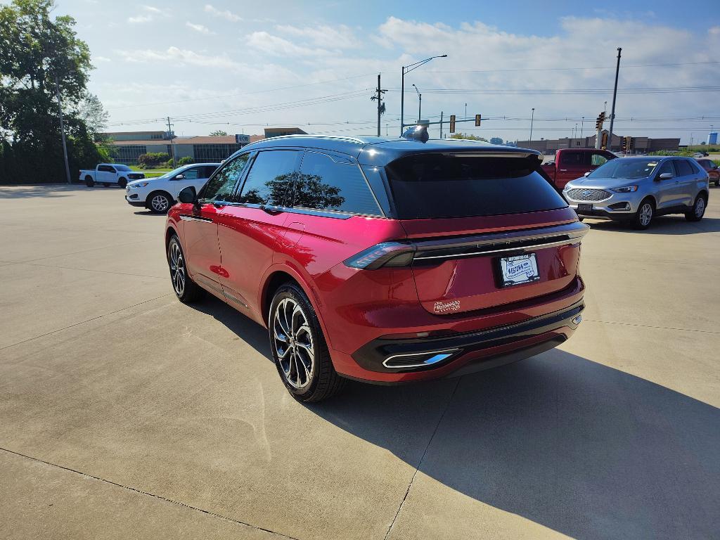new 2025 Lincoln Nautilus car, priced at $72,480