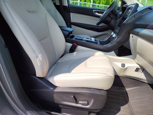 used 2024 Ford Edge car, priced at $35,995