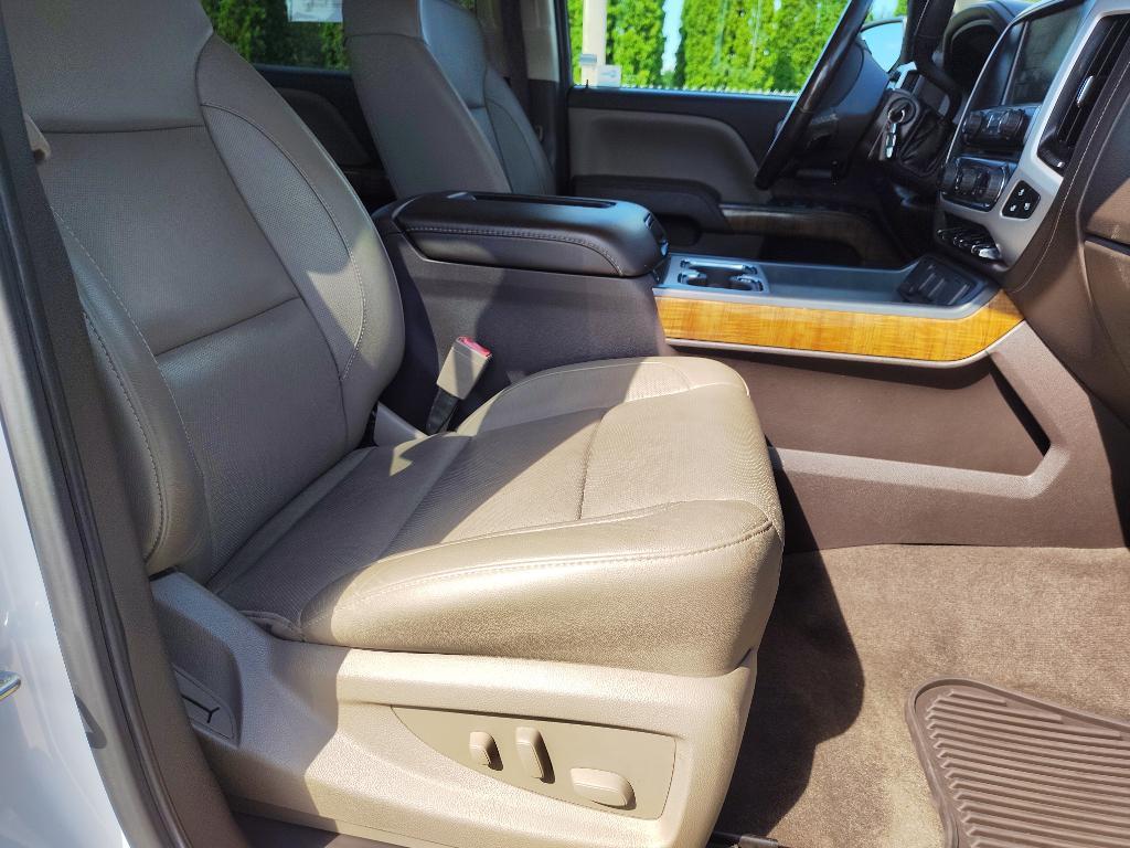used 2018 GMC Sierra 1500 car, priced at $25,599