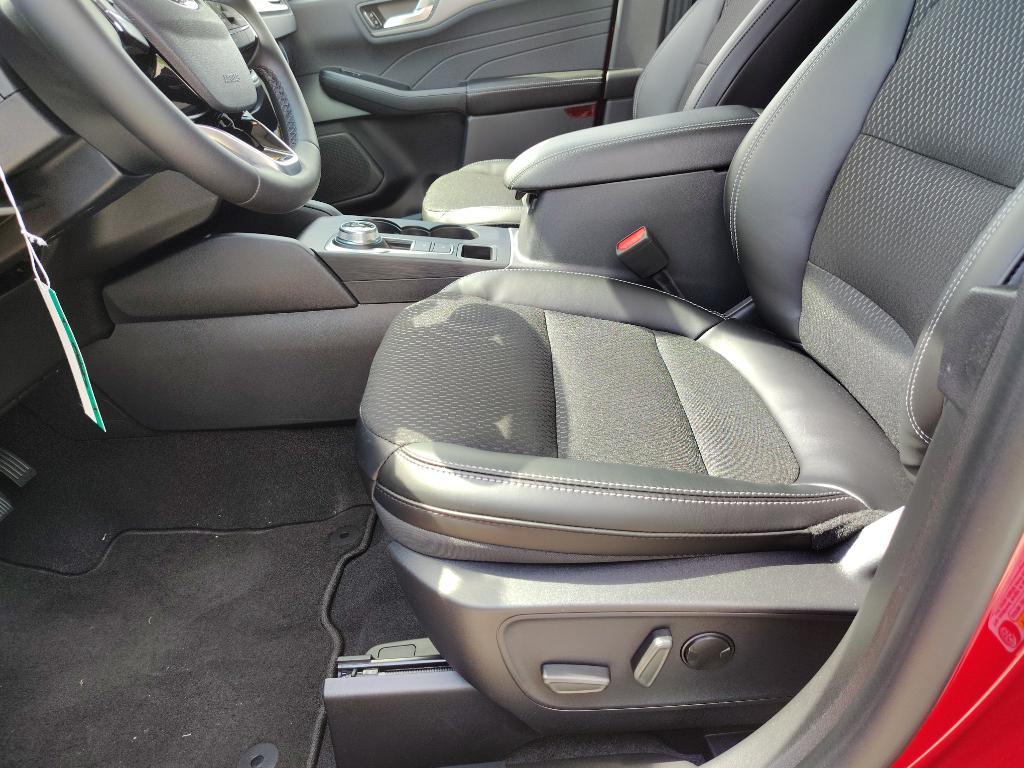 new 2025 Ford Escape PHEV car, priced at $39,885