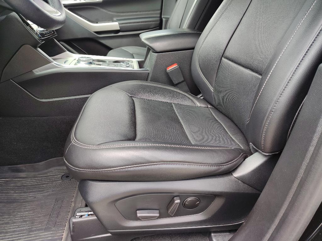 used 2023 Ford Explorer car, priced at $40,577