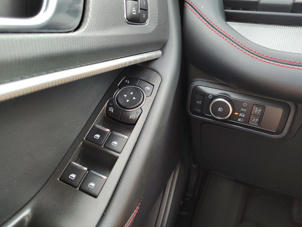 used 2025 Ford Explorer car, priced at $47,997