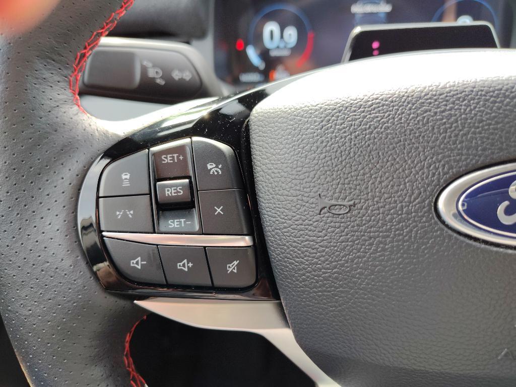 used 2025 Ford Explorer car, priced at $47,997