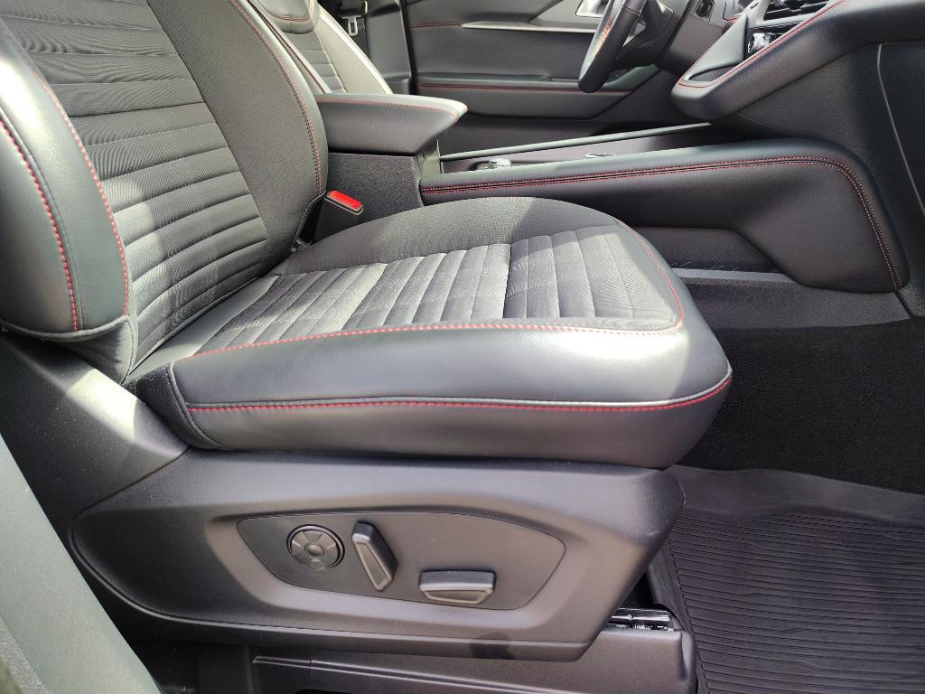 used 2025 Ford Explorer car, priced at $47,997