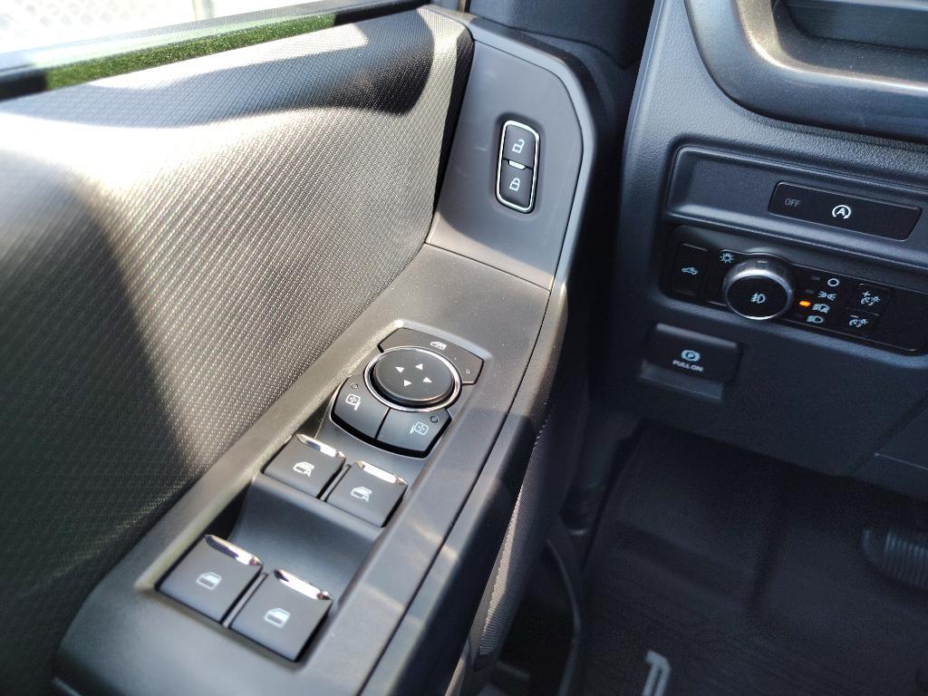 new 2025 Ford F-150 car, priced at $52,160