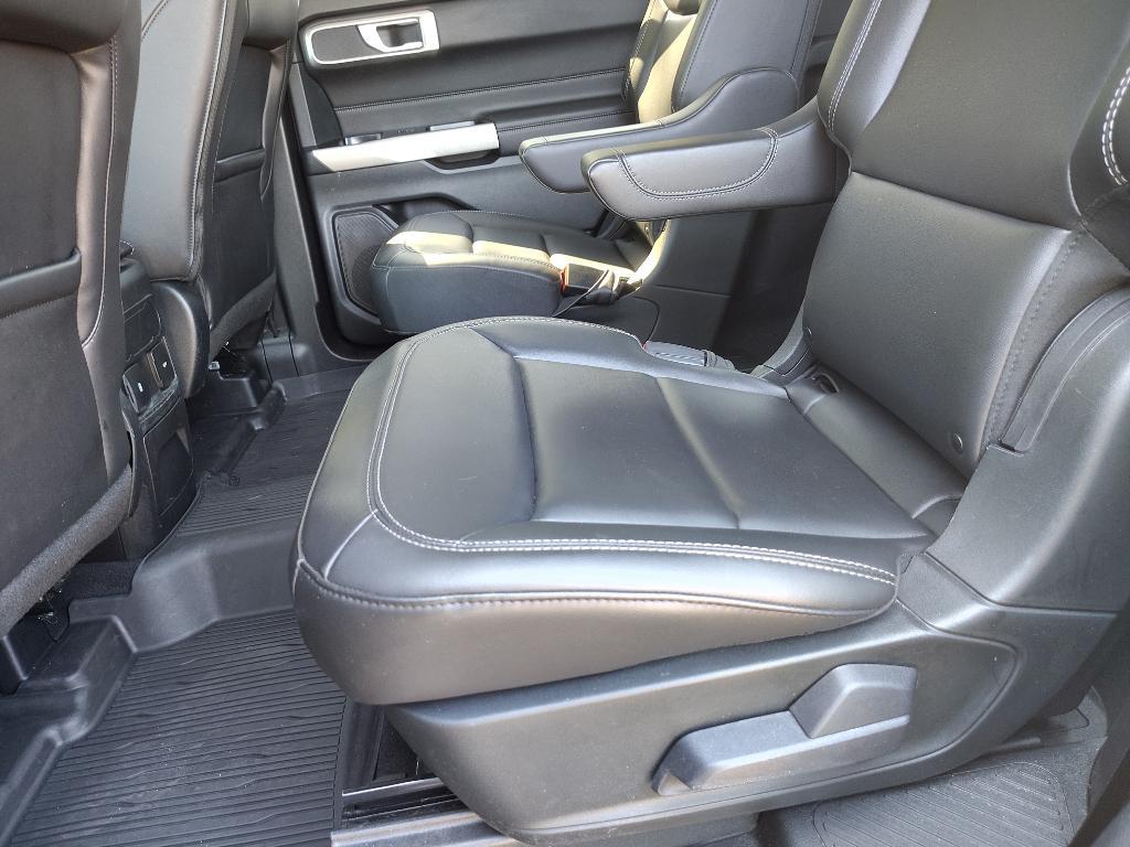 used 2023 Ford Explorer car, priced at $35,989