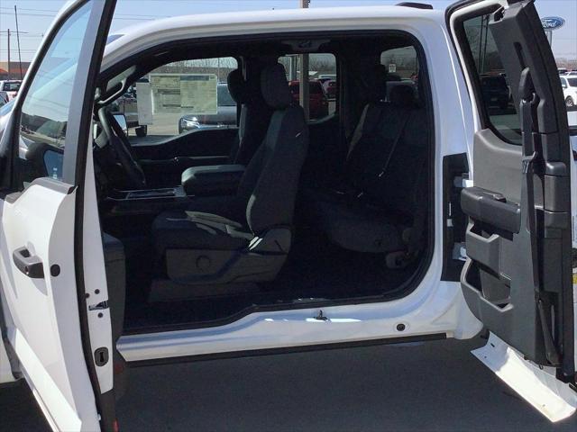 new 2025 Ford F-150 car, priced at $46,077