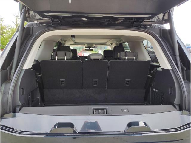 new 2025 Ford Expedition car, priced at $72,310