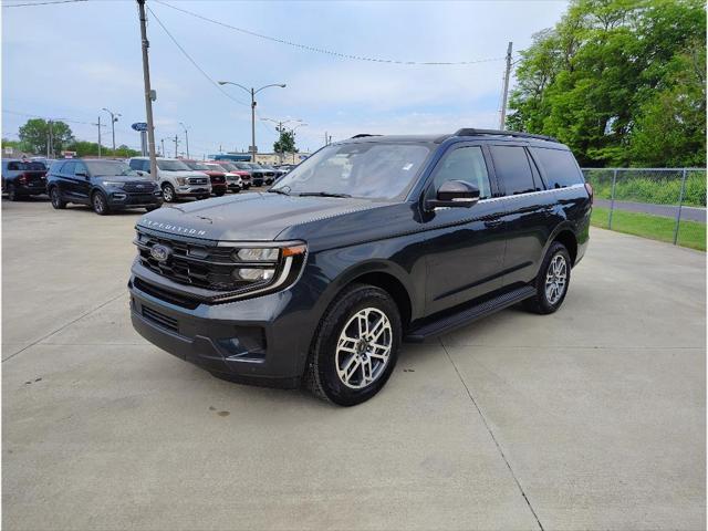new 2025 Ford Expedition car, priced at $72,310