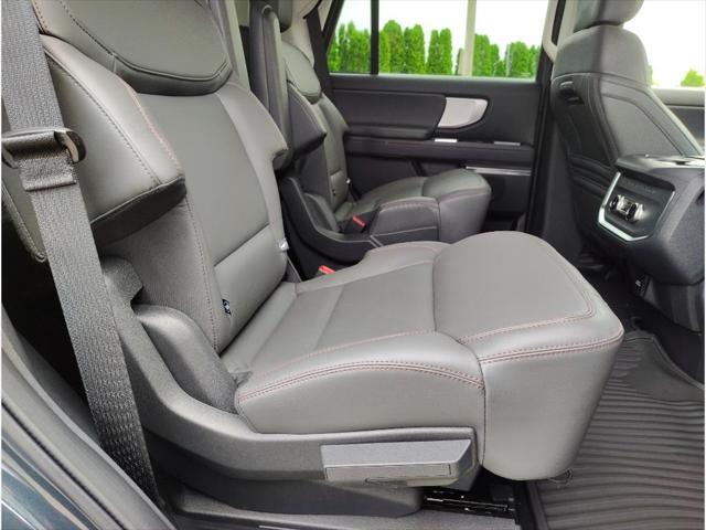 new 2025 Ford Expedition car, priced at $72,310