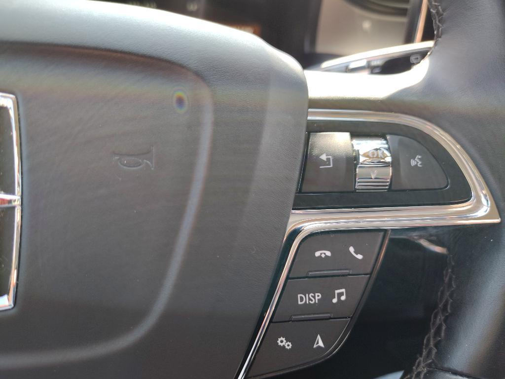 used 2022 Lincoln Nautilus car, priced at $40,570