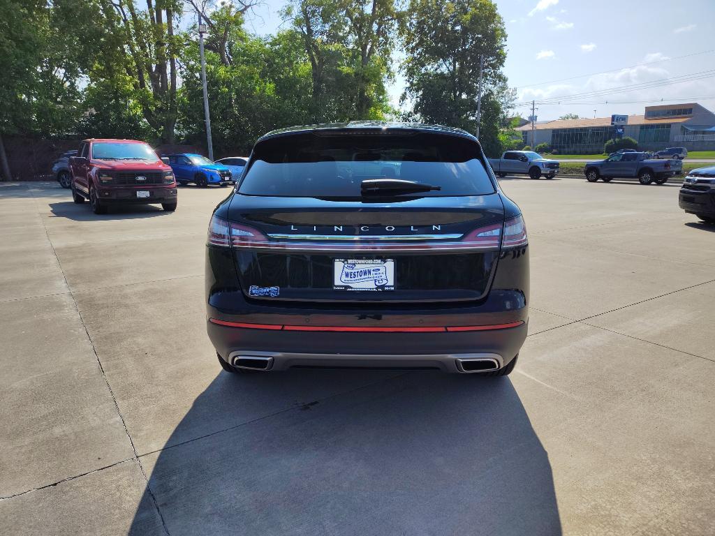 used 2022 Lincoln Nautilus car, priced at $40,570