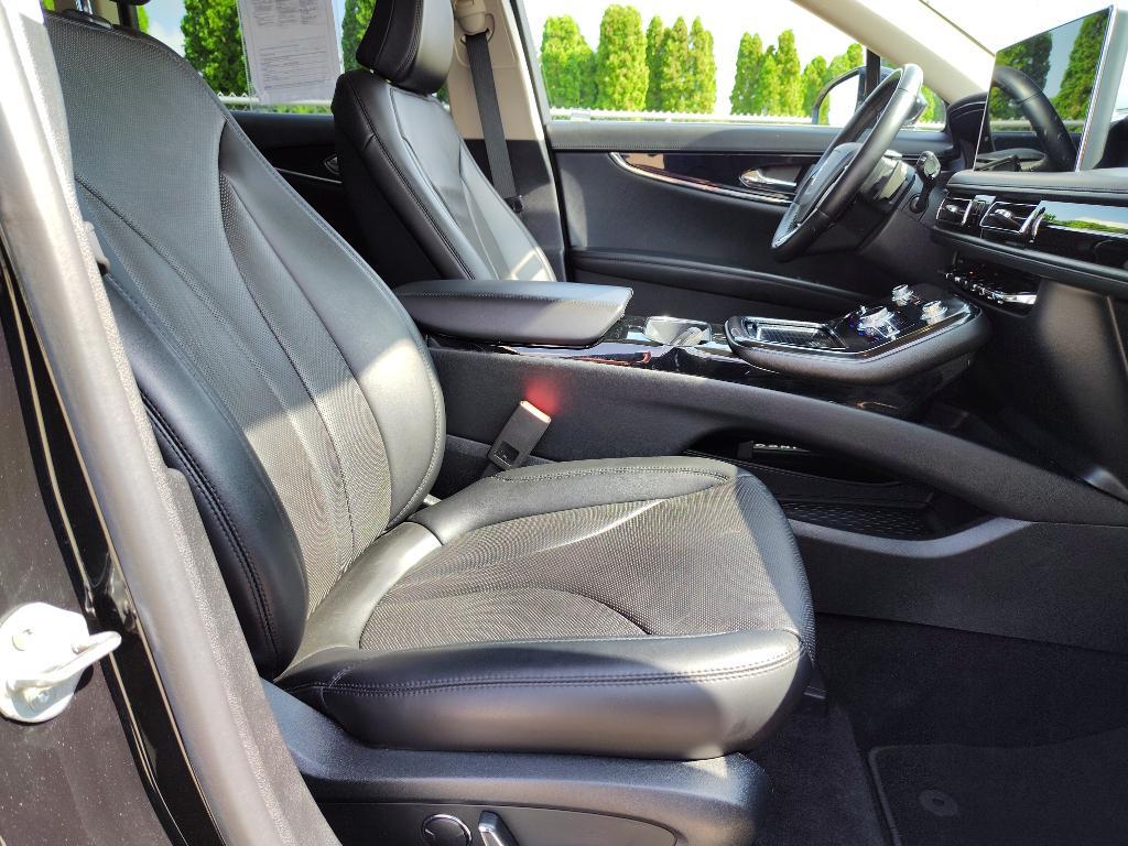 used 2022 Lincoln Nautilus car, priced at $40,570