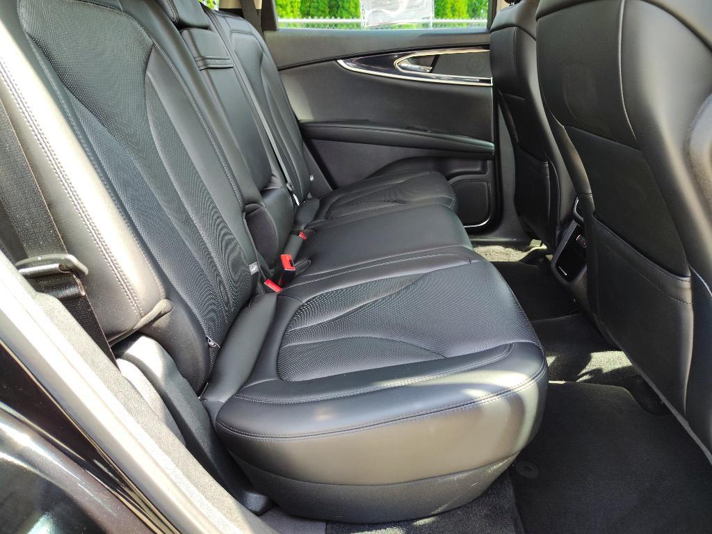 used 2022 Lincoln Nautilus car, priced at $40,570