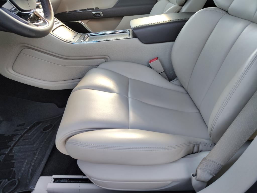 used 2020 Lincoln Continental car, priced at $28,990