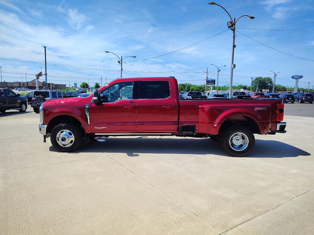 new 2025 Ford F-350 car, priced at $90,130