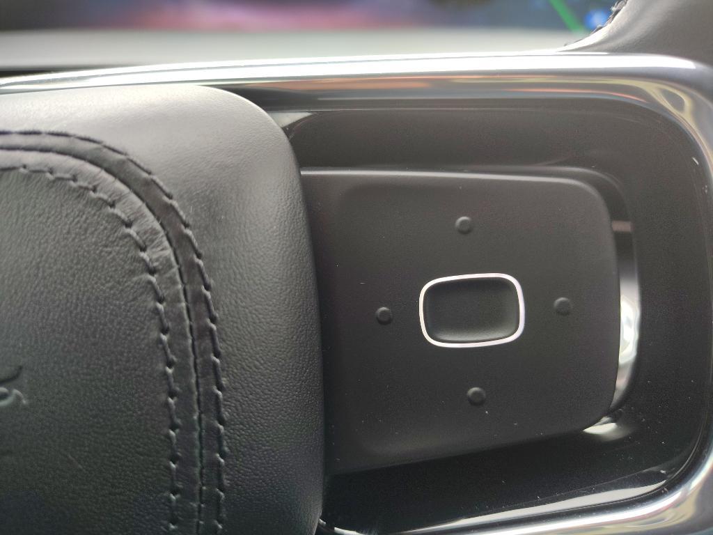 used 2025 Lincoln Nautilus car, priced at $53,991